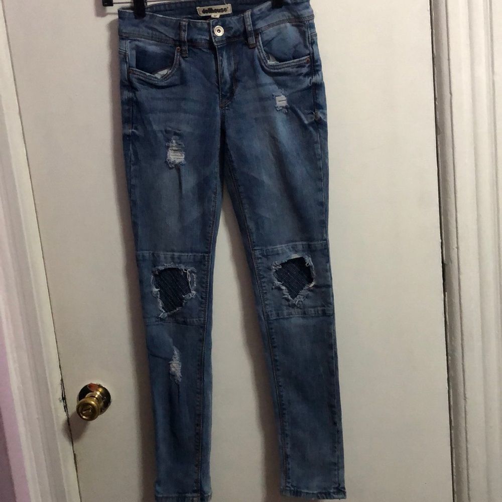Dollhouse Women’s Patches blue jeans